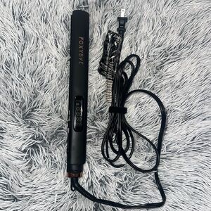 FoxyBae Hair Straightener